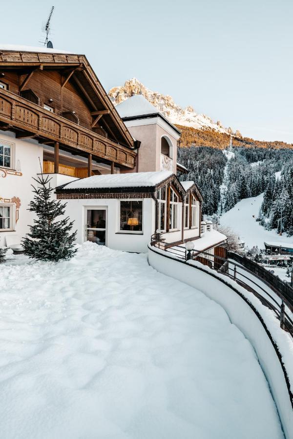 Hotel Obereggen Buitenkant foto