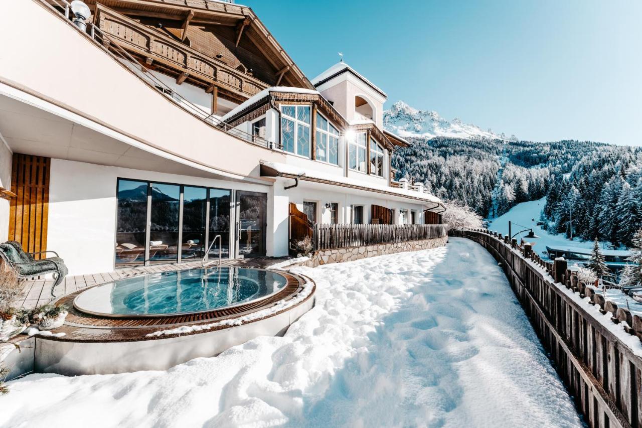 Hotel Obereggen Buitenkant foto